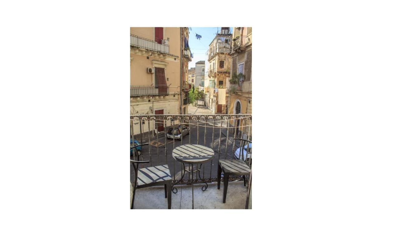 Апартаменти Casa Vacanza Civita Catania Centro Екстер'єр фото